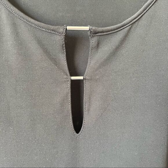 Grace The Perfect Fit Black Long Sleeve Tunic - Picture 2 of 5